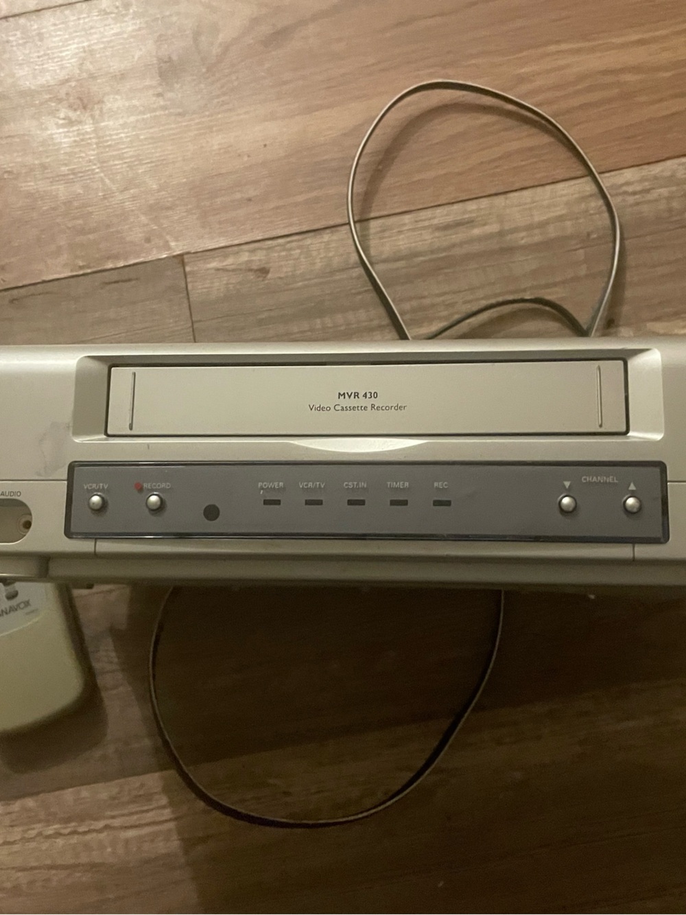 Magnovox vcr vhs player+remote